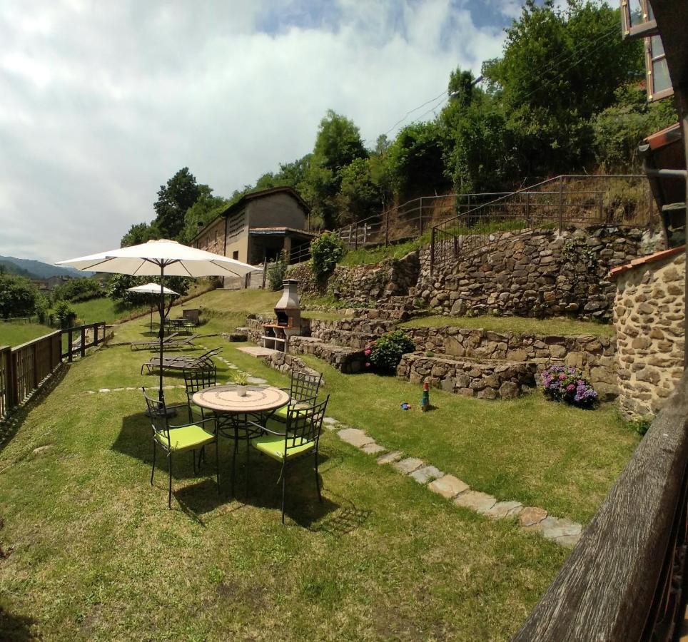 Casona Angliru Appartement Riosa Buitenkant foto